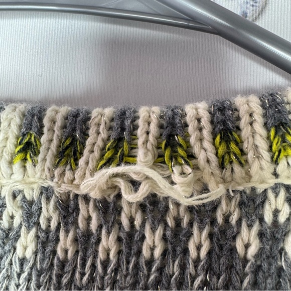 Moth cardigan knit crochet sparkly gold thread boho warm cozy pockets green luxe - Picture 15 of 15